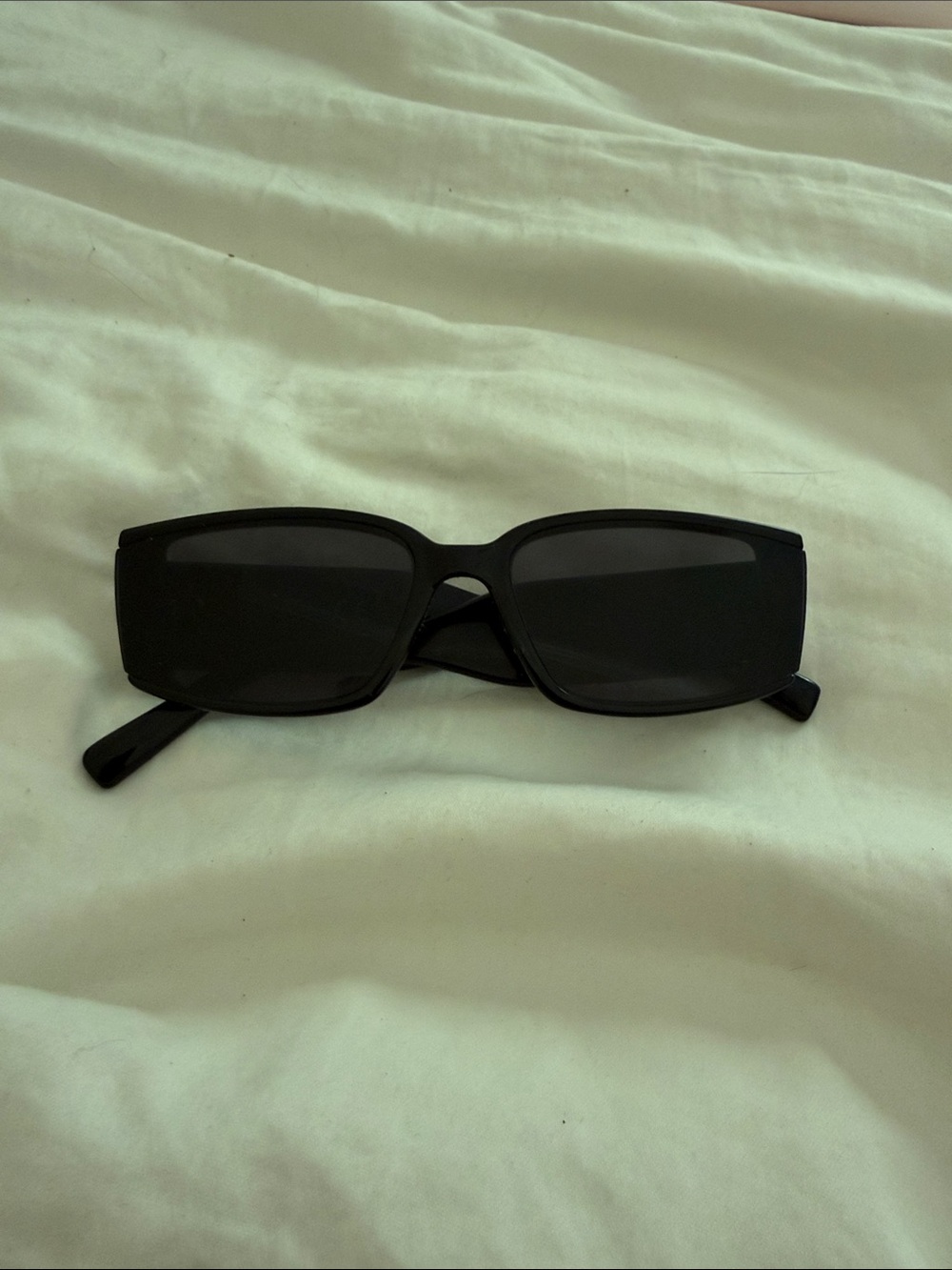 Jessica Simpson Black Rectangular Sunglasses
